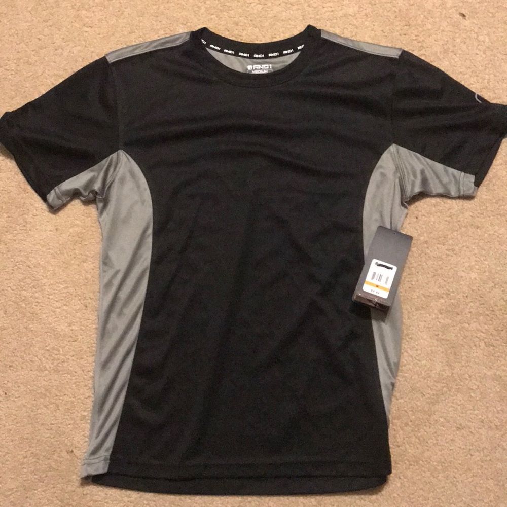 And1 performance tee shirt